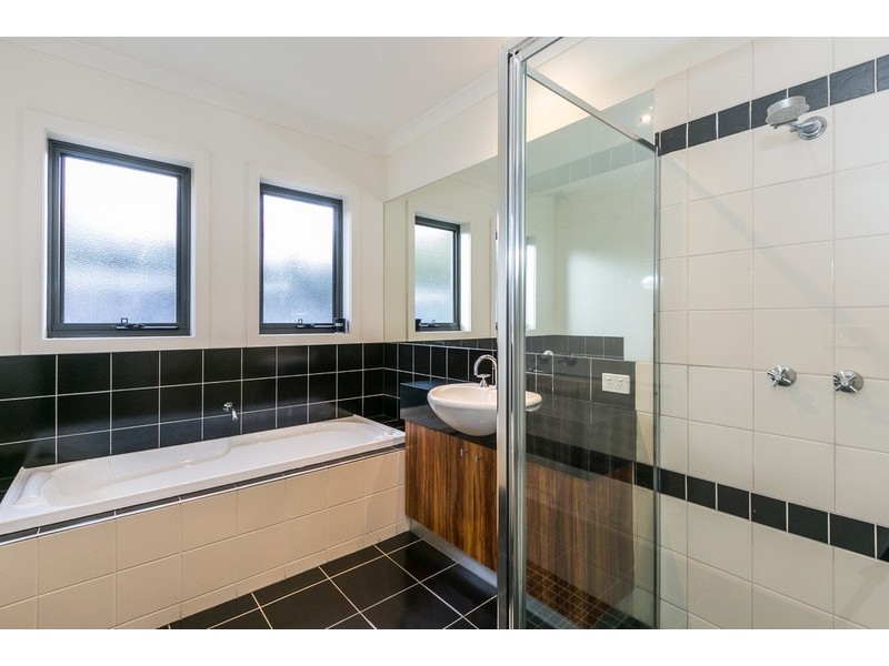 31 Pacific Drive, Torquay VIC 3228