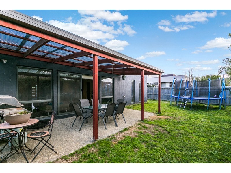 31 Pacific Drive, Torquay VIC 3228