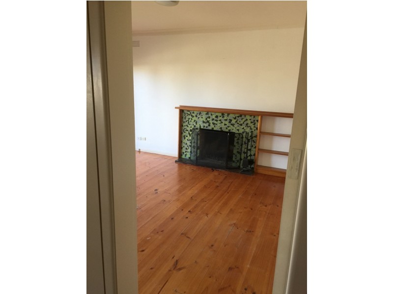 22 Gogoll Cresent, Torquay VIC 3228