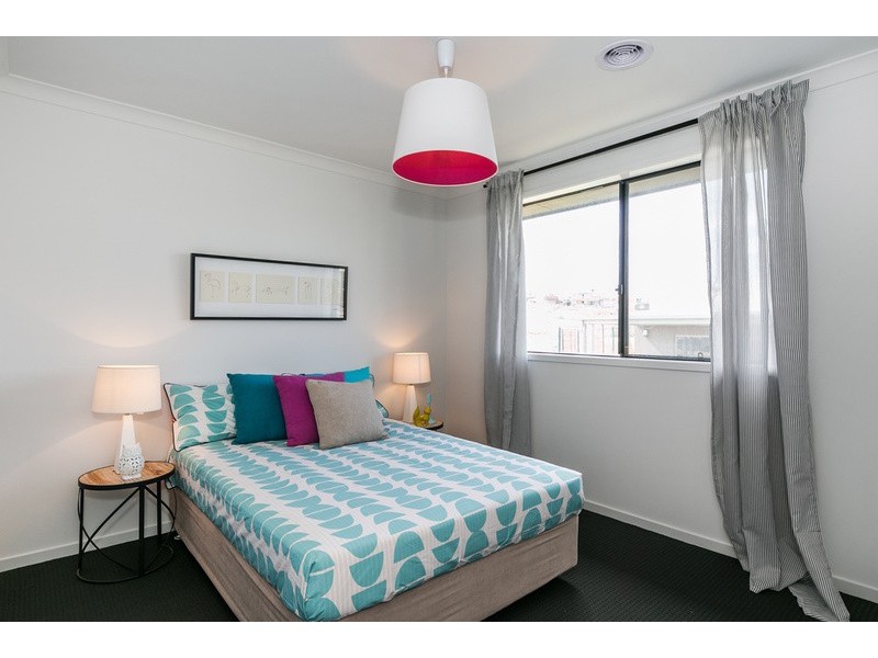 136 Beach Road, Torquay VIC 3228