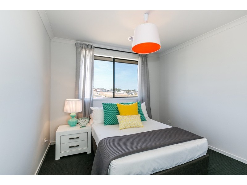 136 Beach Road, Torquay VIC 3228