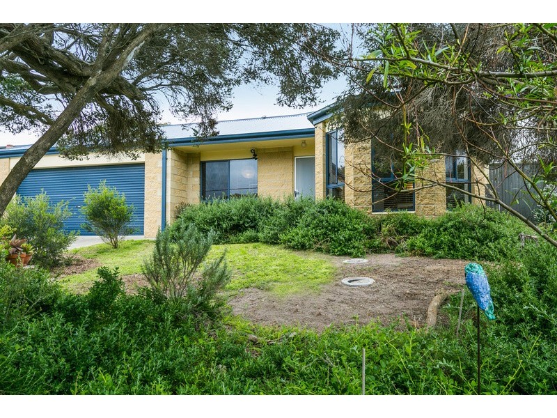 42 Blyth, Breamlea VIC 3227