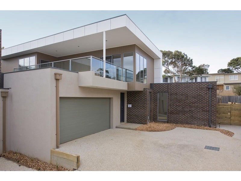 4/20-22 Surfcoast Highway, Torquay VIC 3228