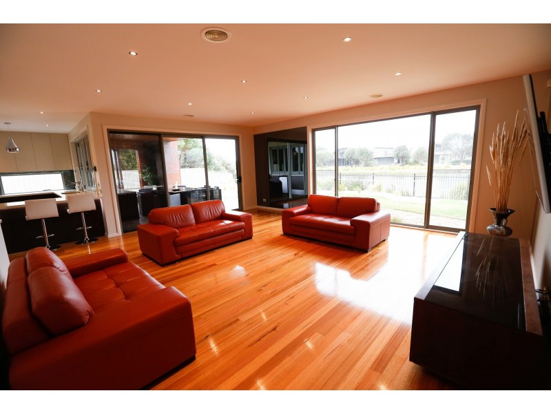 48 Lahinch Mews, Torquay VIC 3228