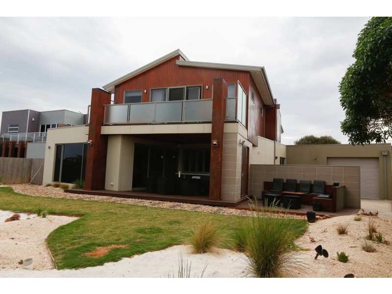 48 Lahinch Mews, Torquay VIC 3228