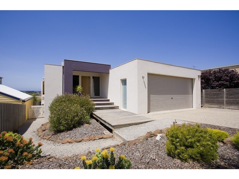 24 Spring Valley Drive, Torquay VIC 3228