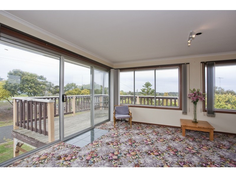 5 Geelong Road, Torquay VIC 3228