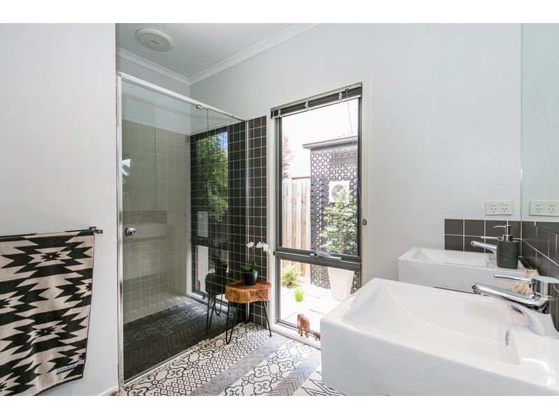 15 Bass Drive, Torquay VIC 3228