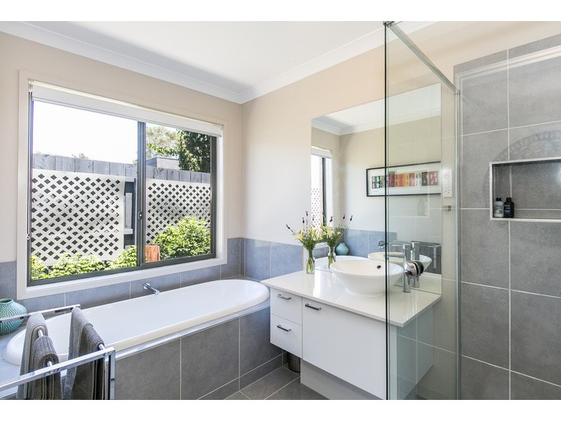 32 Illawong Drive, Torquay VIC 3228