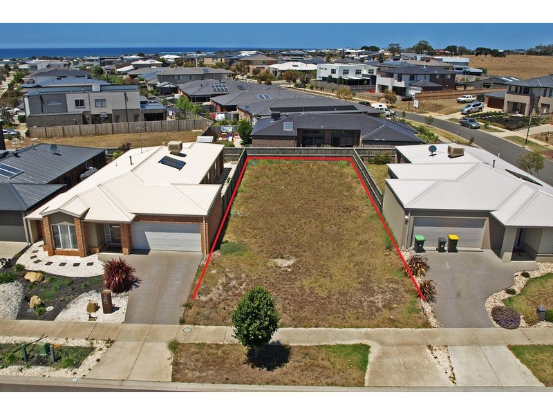 69 Centreside Drive, Torquay VIC 3228