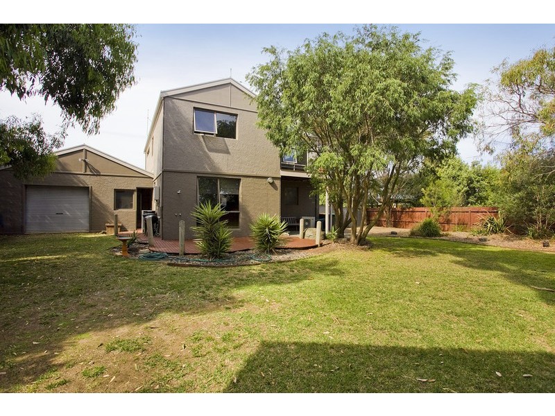 2 Afzan Court, Torquay VIC 3228