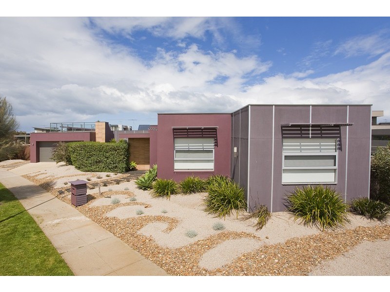2 Gleneagles Close, Torquay VIC 3228