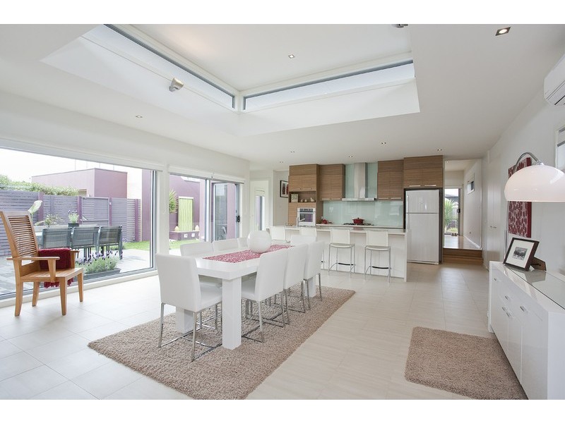 2 Gleneagles Close, Torquay VIC 3228