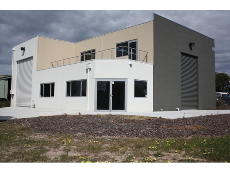 85 Beach Road, Torquay VIC 3228