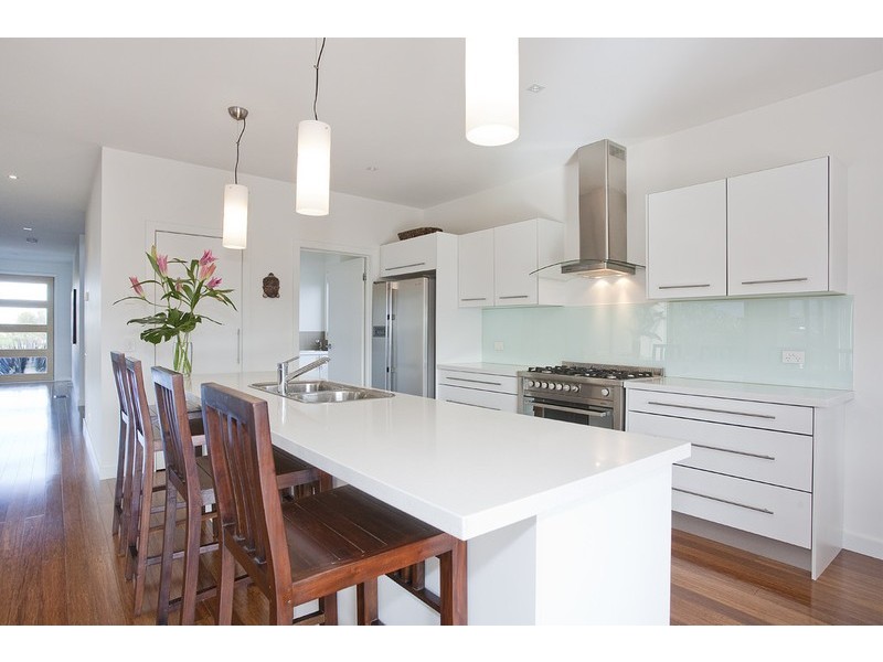 11 Headland Drive, Torquay VIC 3228