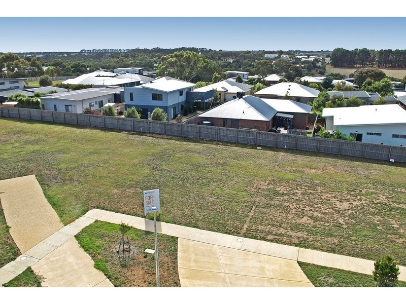 4 Brooker Place, Torquay VIC 3228