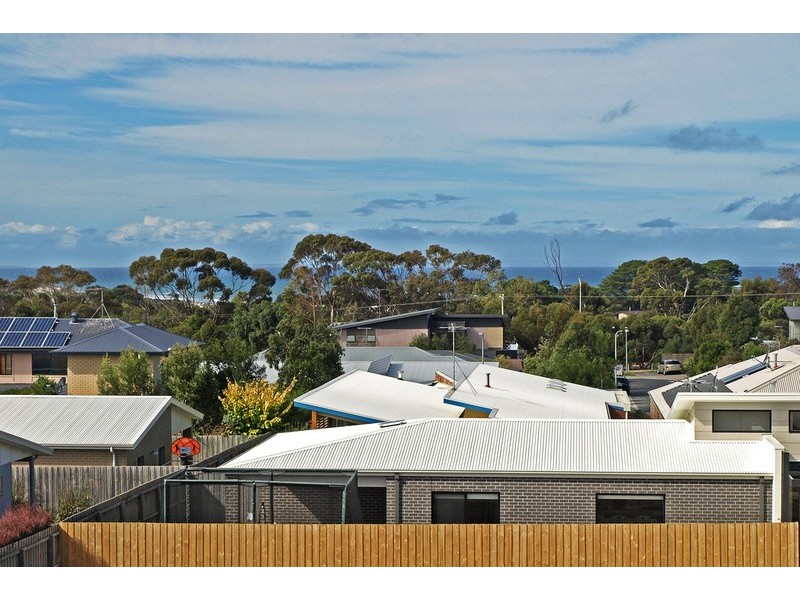 4 Brooker Place, Torquay VIC 3228