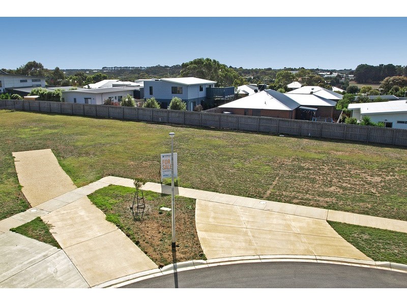4 Brooker Place, Torquay VIC 3228
