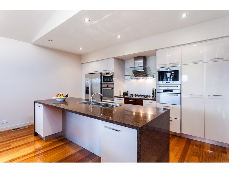 77 Alleyne Avenue, Torquay VIC 3228
