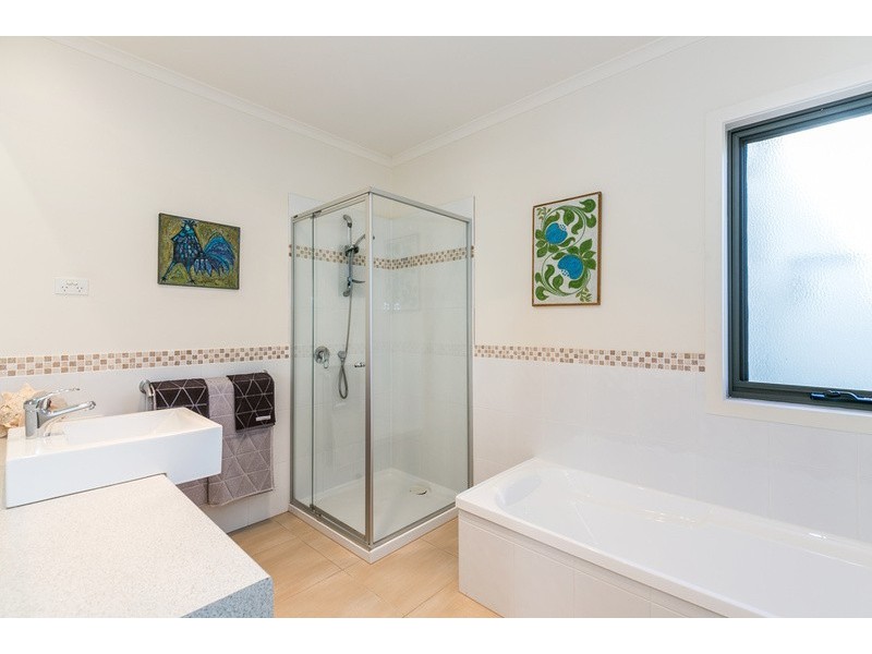 40 St Georges Way, Torquay VIC 3228