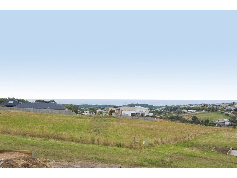 170 Eton Road, Torquay VIC 3228