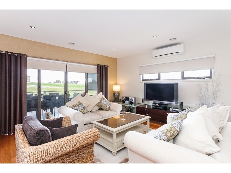 17 Eton Road, Torquay VIC 3228