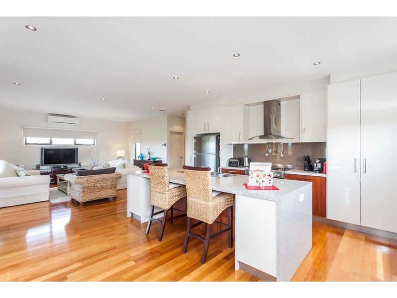 17 Eton Road, Torquay VIC 3228