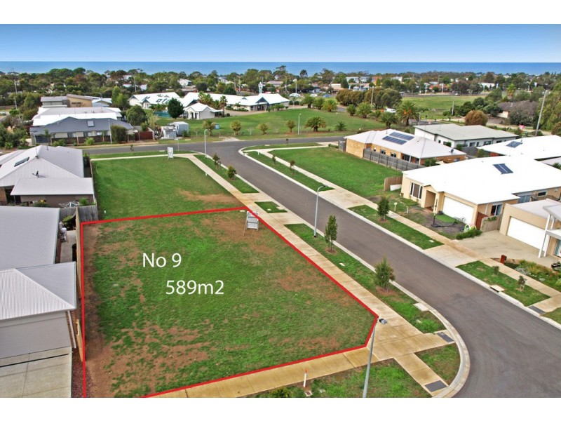 9 Brooker Place, Torquay VIC 3228