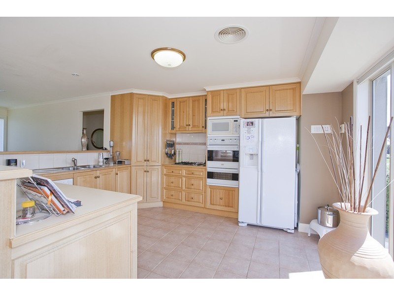 2 Ocean Outlook, Torquay VIC 3228