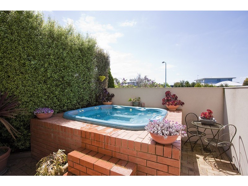 2 Ocean Outlook, Torquay VIC 3228