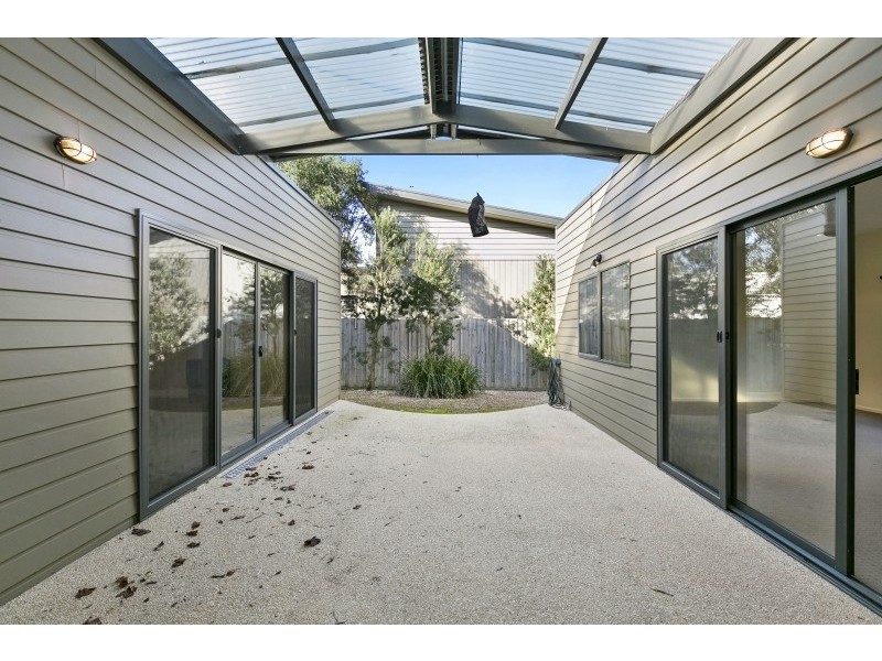 42 St Georges Way, Torquay VIC 3228