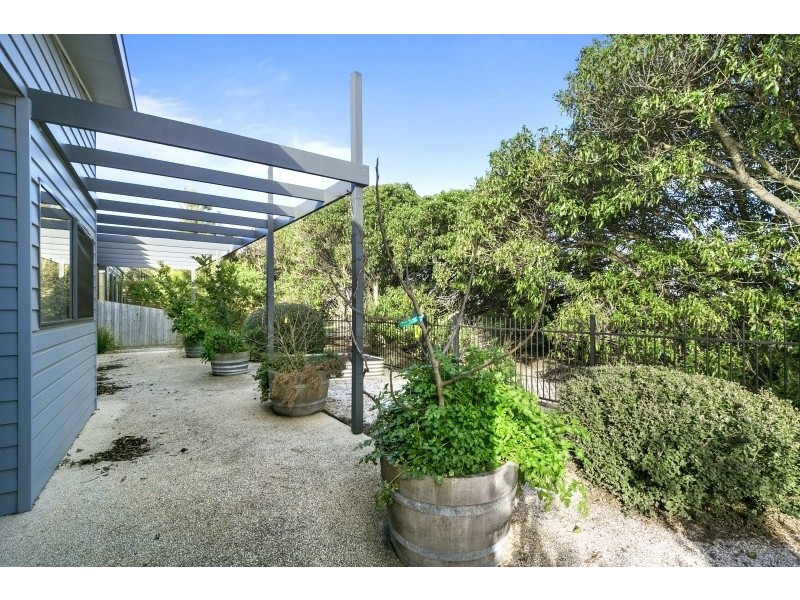 42 St Georges Way, Torquay VIC 3228