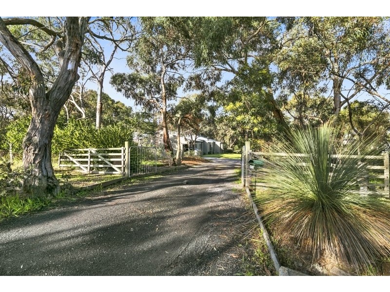 235 Messmate Road, Torquay VIC 3228