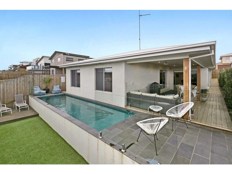 9 Sea Breeze Drive, Torquay VIC 3228