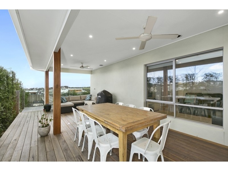 9 Sea Breeze Drive, Torquay VIC 3228