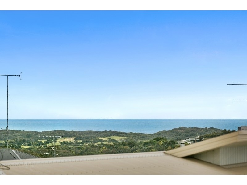 9 Sea Breeze Drive, Torquay VIC 3228