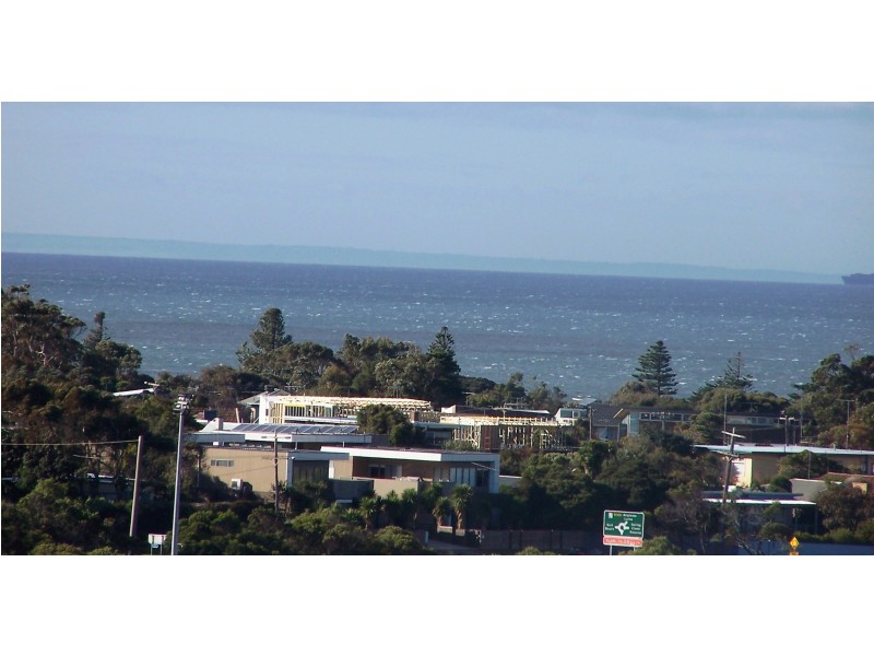 54 Ocean View Cres, Torquay VIC 3228