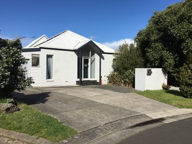 16 Casino Court, Torquay VIC 3228