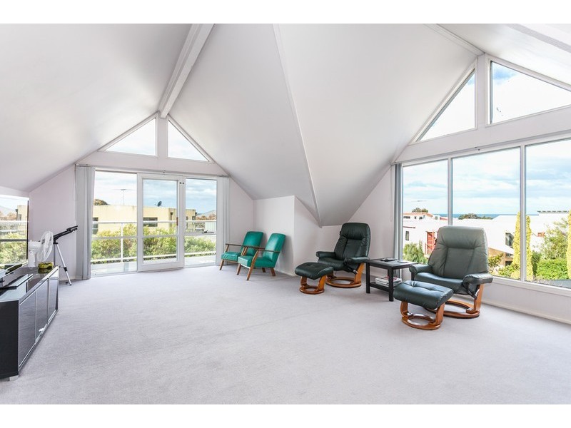 16 Casino Court, Torquay VIC 3228