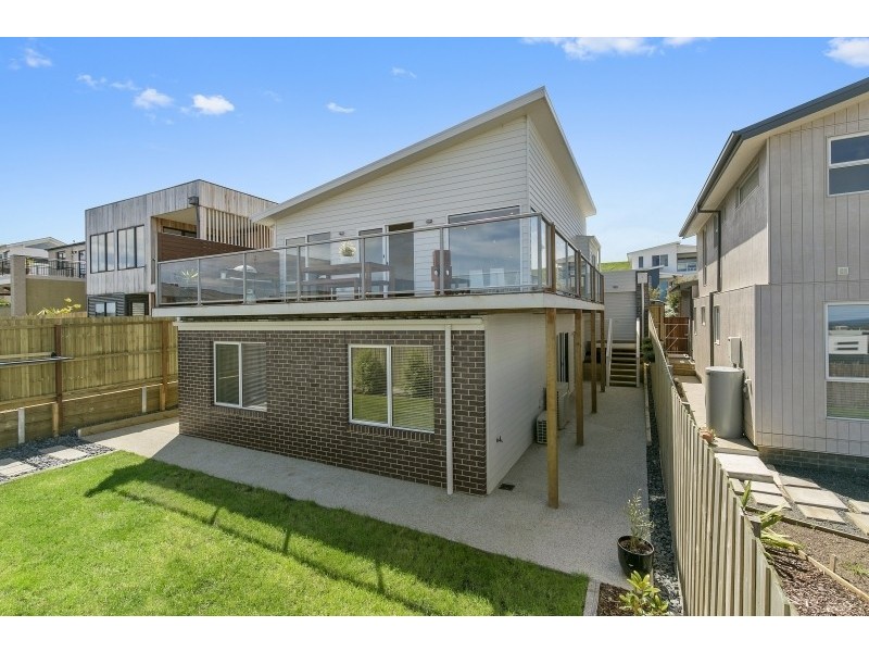 15 Sea Breeze Drive, Torquay VIC 3228