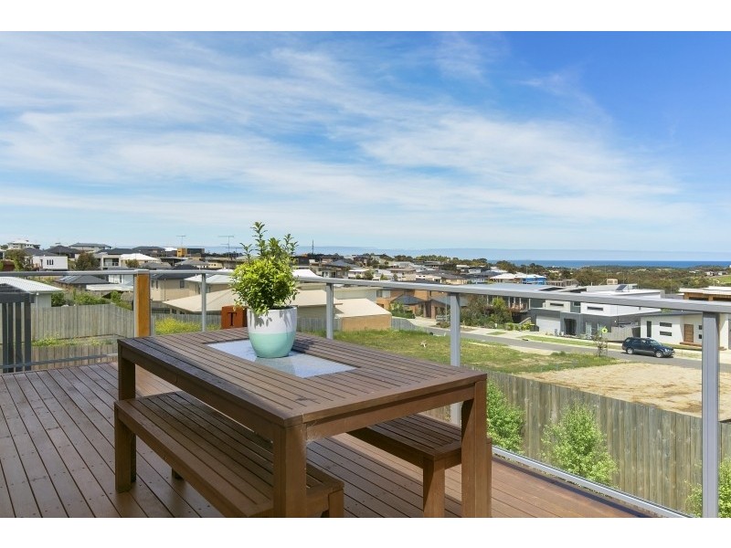 15 Sea Breeze Drive, Torquay VIC 3228