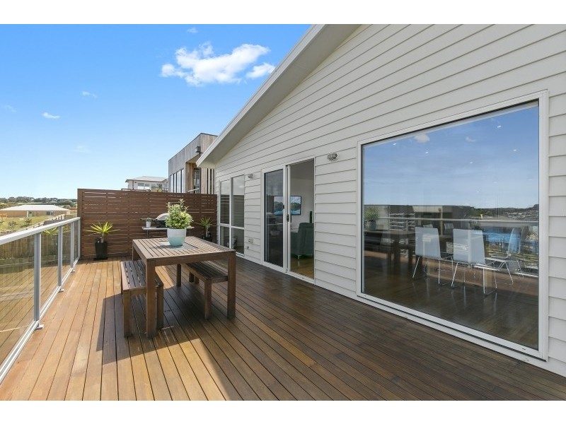 15 Sea Breeze Drive, Torquay VIC 3228