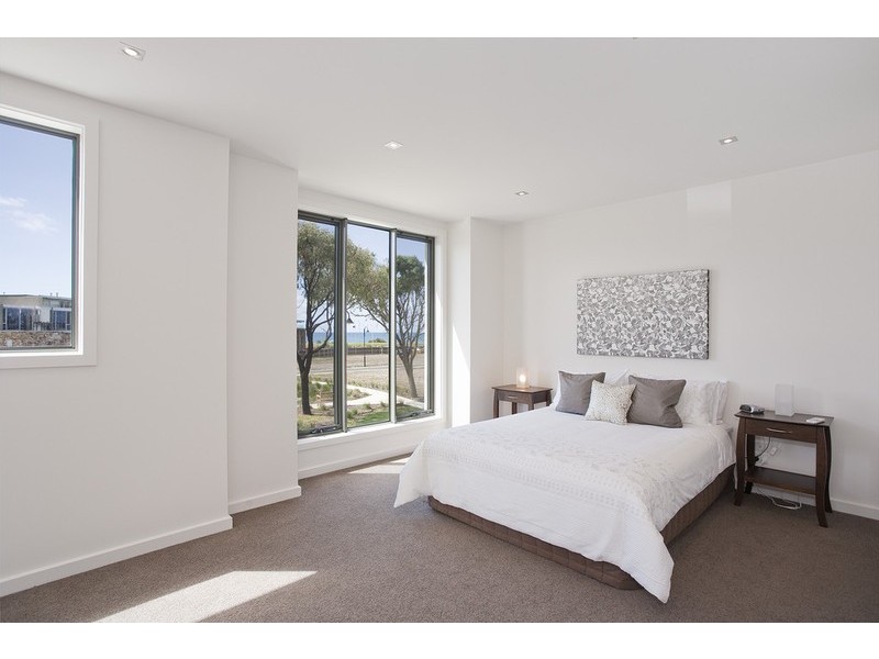 22 & 24 Bayview Terrace, Torquay VIC 3228