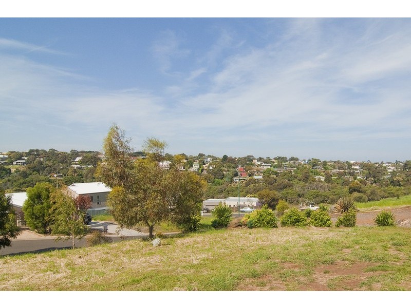 16 Springbank Circuit, Torquay VIC 3228