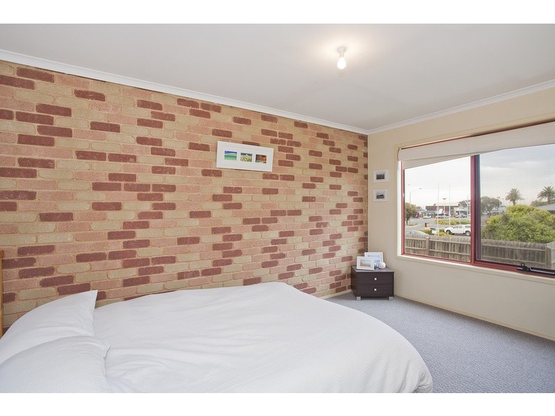 10/71 Surfcoast Highway, Torquay VIC 3228