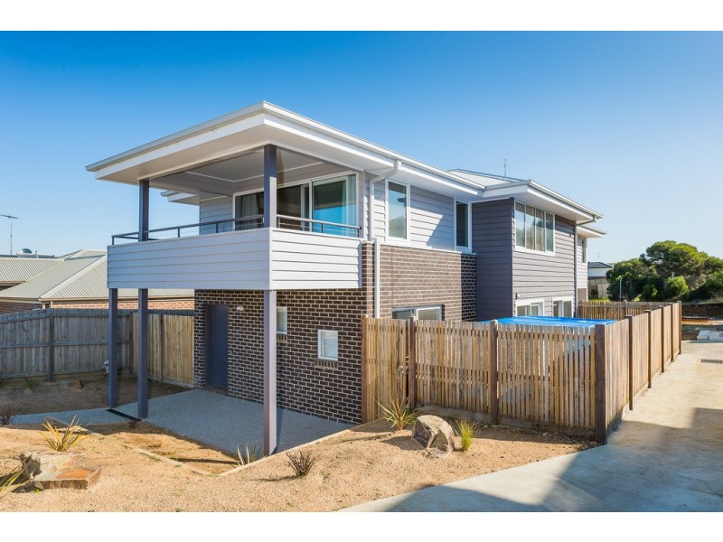 1 / 22 Eton Road, Torquay VIC 3228
