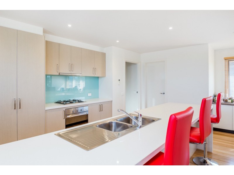 1 / 22 Eton Road, Torquay VIC 3228