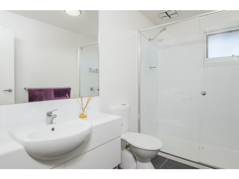 1 / 22 Eton Road, Torquay VIC 3228