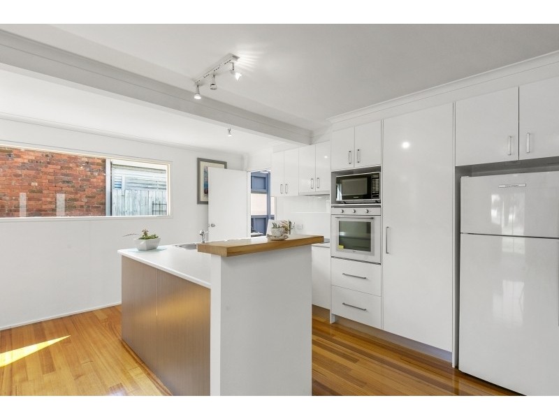 1 / 57 Glaneuse Avenue, Torquay VIC 3228