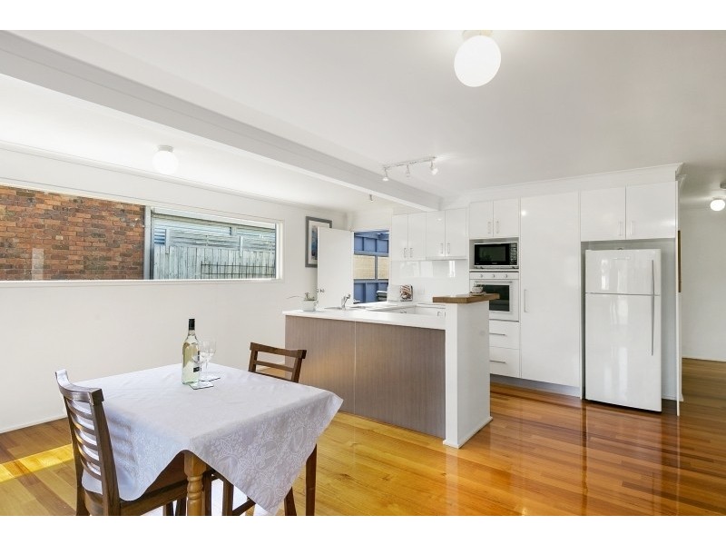 1 / 57 Glaneuse Avenue, Torquay VIC 3228